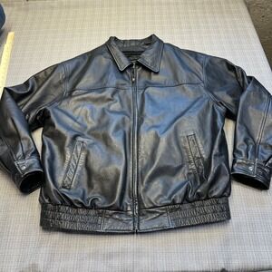 Flightline Black Leather Bomber Jacket Mens Size XL Quilted Lining Classic *